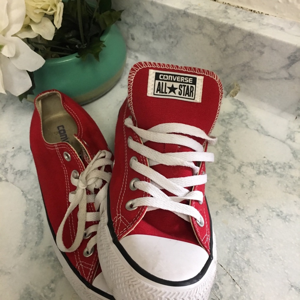 Converse all-star size 10 red